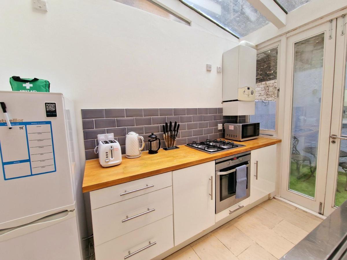 Beautiful Hyde Park Flat By Lancaster Gate Station With Private Back Patio Apartment London Ngoại thất bức ảnh